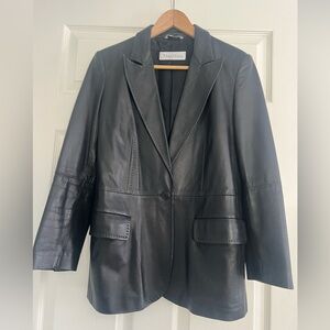 Vintage Max Mara Women's Black Leather Lambskin Blazer Made in Italy IMMACULATE